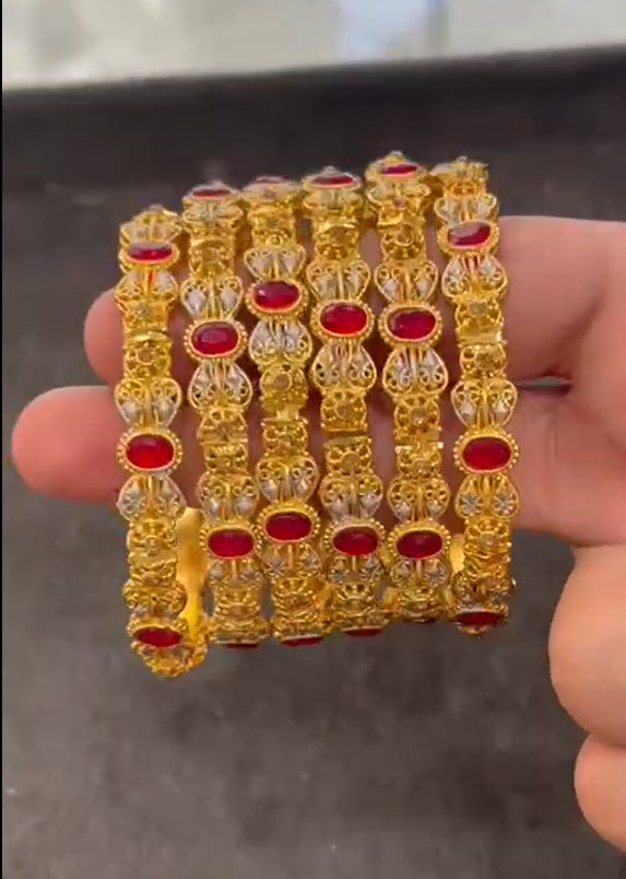Gold Plated (1 Karat) set of 6 Bangles